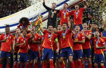 المنتخب الإسباني يهزم إنكلترا ويتوج بطلاً لأوروبا للمرة الرابعة