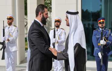 الشيخ محمد بن زايد يستقبل الشرع ويبحثان العلاقات الثنائية وقضايا المنطقة