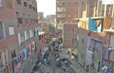 أطلس مصر المعاصرة… مهاجرون ولاجئون وعنوسة