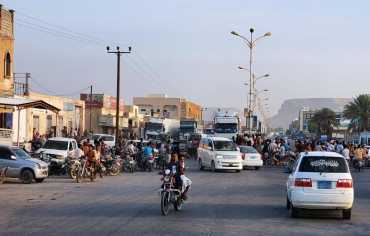 احتجاجات حضرموت تغلق محلات الصرافة وتشّل الحركة التجارية