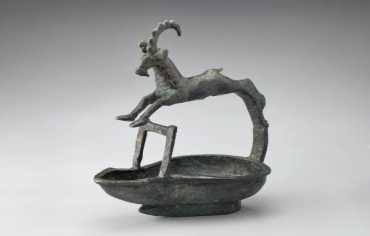 معرض في اللوفر يكشف ملامح "اليمن المنسي" ويعيد إحياء أسطورة العربية السعيدة