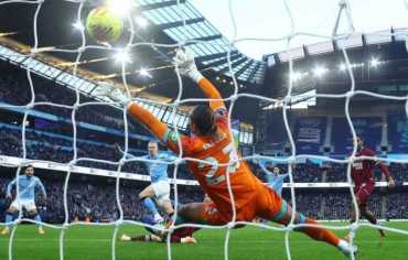 هالاند يقود مانشستر سيتي لقمة الدوري بثنائية في مرمى وست هام