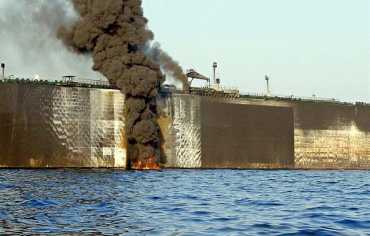 شلل يصيب الموانئ اليمنية وسط تصاعد التوترات