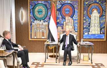 العليمي يثمّن دعم الأمم المتحدة وحدة اليمن ورفض التصعيد شرقاً