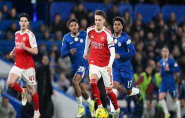 أرسنال يهزم تشلسي ويقترب من نهائي كأس الرابطة الإنكليزية