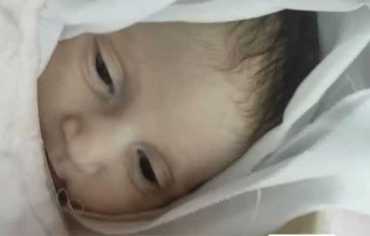 أي عالم هذا الذي يترك طفلاً للبرد؟