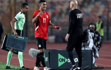 طاقم تحكيم مغربي لإدارة مباراة مصر ونيجيريا في كأس أمم أفريقيا