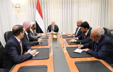 تغييرات المجلس الرئاسي والحكومة اليمنية.. ما الدوافع والرهانات؟