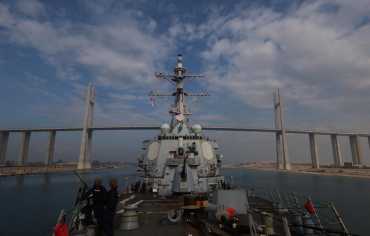 تحشيدات عسكرية.. شبح مواجهة أمريكية إيرانية يخيّم على المنطقة