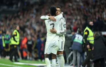 مبابي يُنقذ فلورنتينو بيريز ليلة إصابة بيلنغهام وعودة فينيسيوس