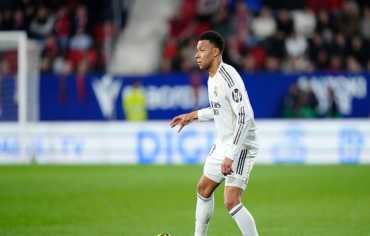 مبابي يغيب عن ريال مدريد في مواجهة بنفيكا في إياب ملحق ثمن نهائي دوري أبطال أوروبا