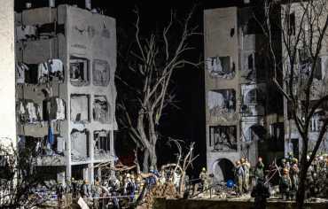 الحرب تحتدم... وترمب يمهل إيران 48 ساعة لفتح «هرمز»