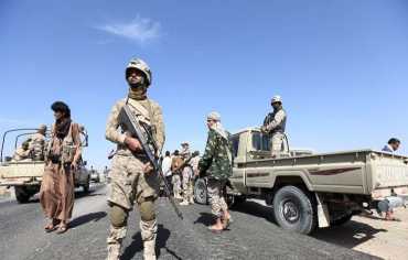 القوات اليمنية ترفع جاهزيتها القتالية في باب المندب