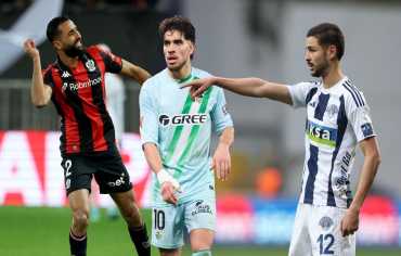 النجوم العرب في الدوريات الأوروبية يتوهجون بأهداف حاسمة