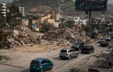 إسرائيل تمعن بخرق الهدنة وتدمير وإحراق القرى اللبنانية المحتلّة