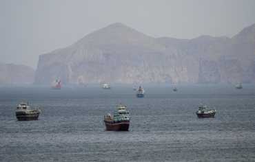 انتشار أميركي متصاعد: حاملات الطائرات تعزز الحصار البحري على إيران