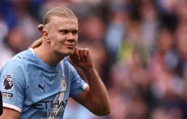 هالاند ضمن المرشحين للفوز بجائزة لاعب الجولة في الدوري الإنكليزي