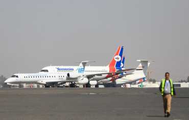 وقود الطائرات اليمنية يقترب من النفاد