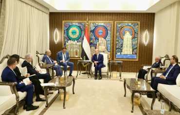 العليمي: السلام يتحقق بردع الحوثيين وليس باسترضائهم