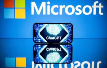 مايكروسوفت وأوبن إيه آي تعيدان هيكلة شراكتهما وسط احتدام المنافسة