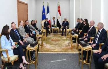 السيسي وماكرون... حوار سياسي معمق وسط أزمات إقليمية متصاعدة