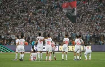 الزمالك يتوج بلقب الدوري المصري للمرة 15 في تاريخه بعد صراع ثلاثي شرس