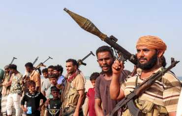 الحوثيون يصعِّدون في تعز والضالع... والقوات الحكومية تتصدَّى