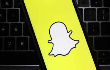 "سناب شات" تحارب المحتوى الرديء المولّد بالذكاء الاصطناعي