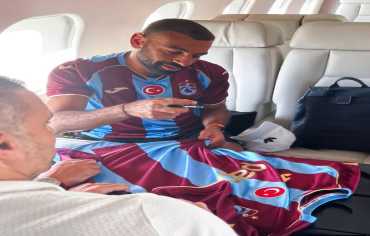 طرابزون التركي يعلن موعد وصول محمد صلاح تمهيداً لإتمام الصفقة