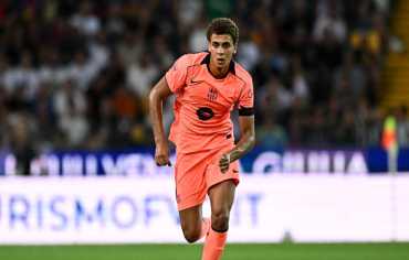 حمزة عبد الكريم.. "تلميذ محمد صلاح" وهداف برشلونة في فترة الإعداد