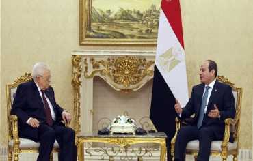 عباس في القاهرة للقاء السيسي: ملف غزة والانتخابات على جدول الأعمال