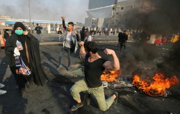 ثلاثة قتلى بتجدد التظاهرات في العراق بمواجهة "مماطلة" الحكومة