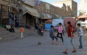 أطفال اليمن في ظل الحرب: اللعب أو الموت