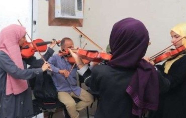 تأسيس أول فرقة موسيقية نسائية متخصصة في اليمن
