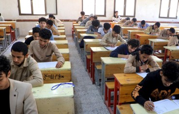 طلاب اليمن.. مستقبل مجهول وسط انهيار التعليم